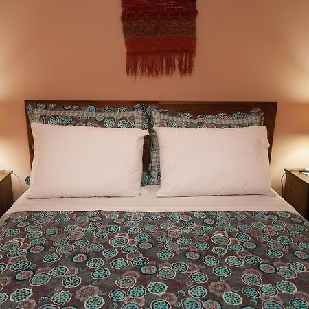 Cordillera Azul Hostel ปวยร์โตนาตาเลส ภายนอก รูปภาพ