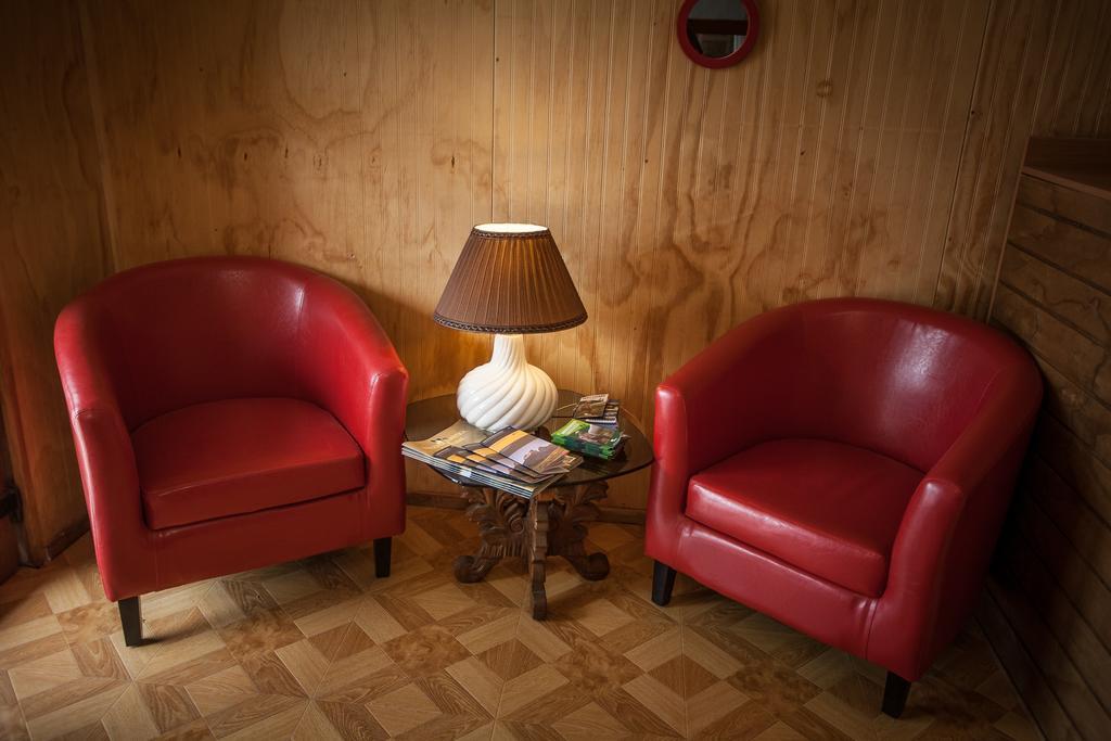 Cordillera Azul Hostel ปวยร์โตนาตาเลส ภายนอก รูปภาพ