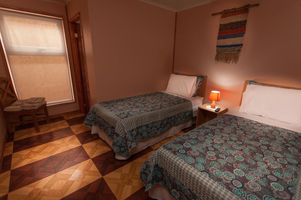 Cordillera Azul Hostel ปวยร์โตนาตาเลส ภายนอก รูปภาพ